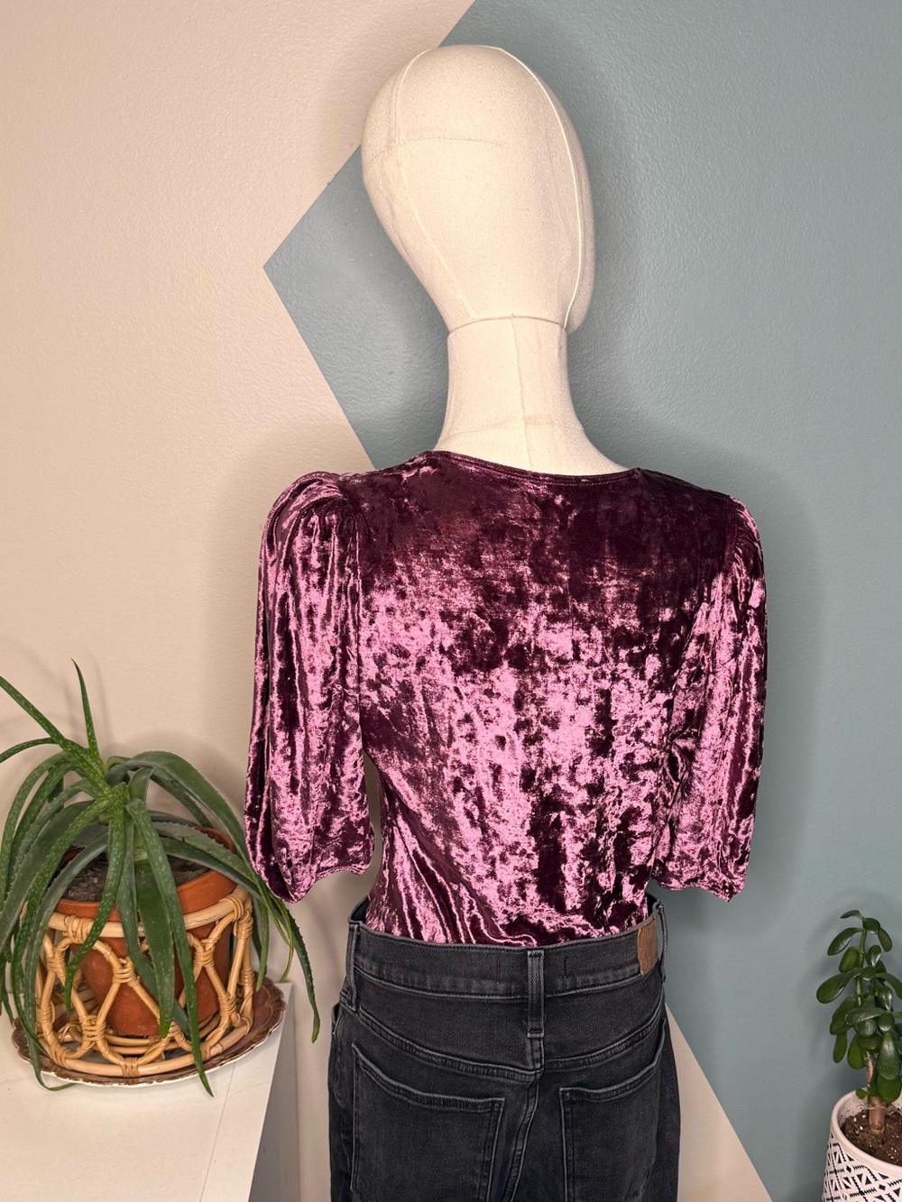 Free People Mauve Velvet Puff Sleeve Bodysuit Boho Glam Festival Party Medium - Picture 5 of 10